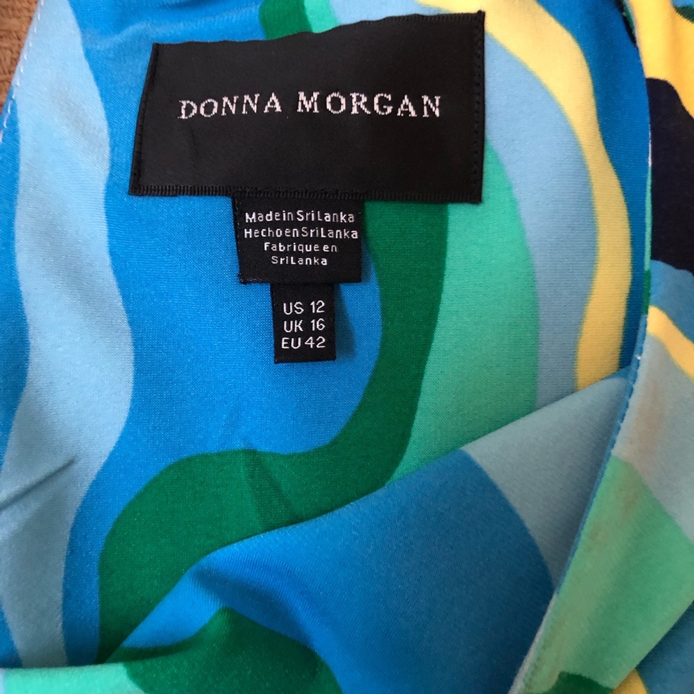 Donna Morgan Multicolor Wave Pattern Dress - Picture 3 of 8